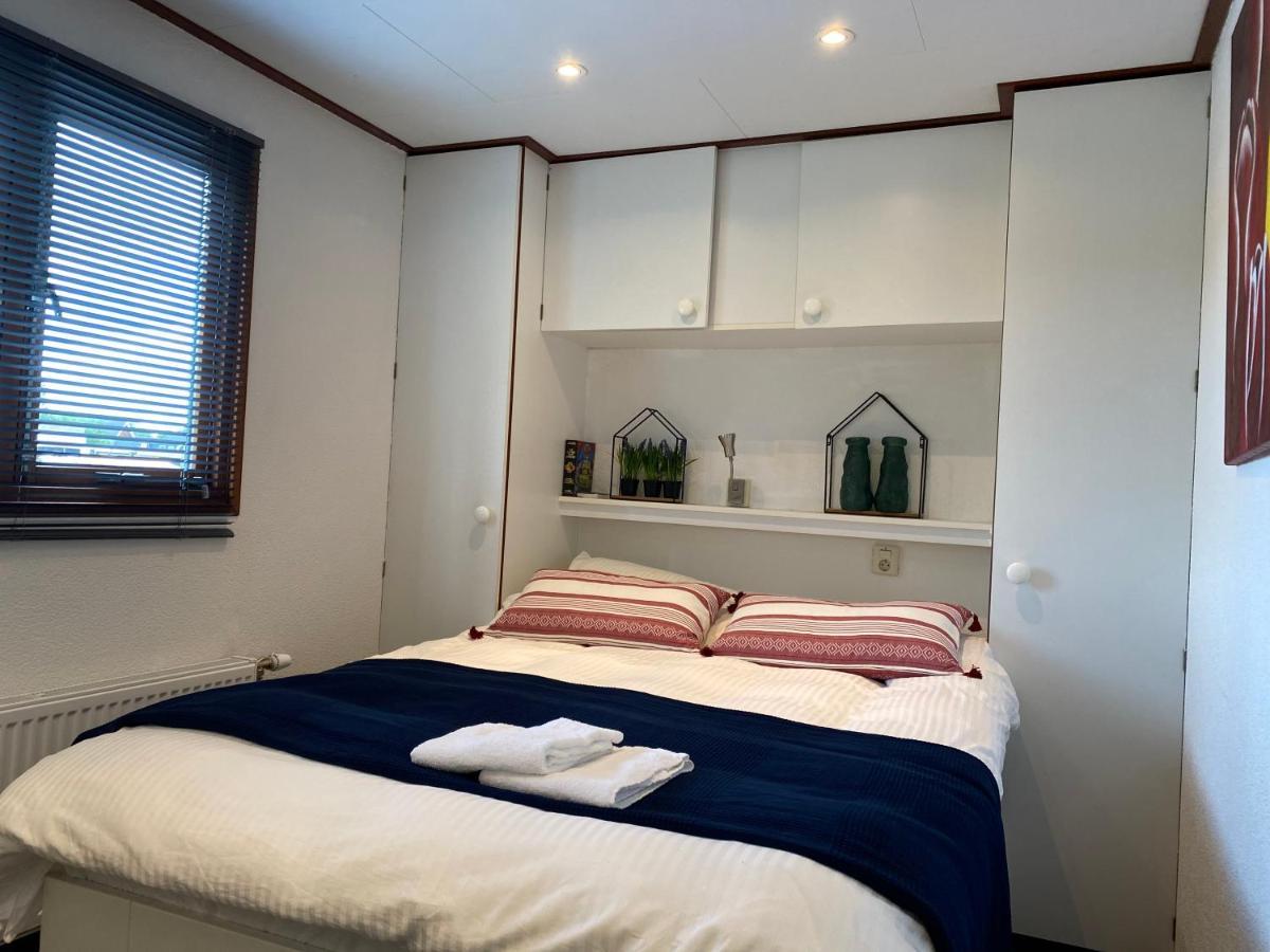 Nederhorst den Berg C'Est La Vie Houseboat酒店 外观 照片