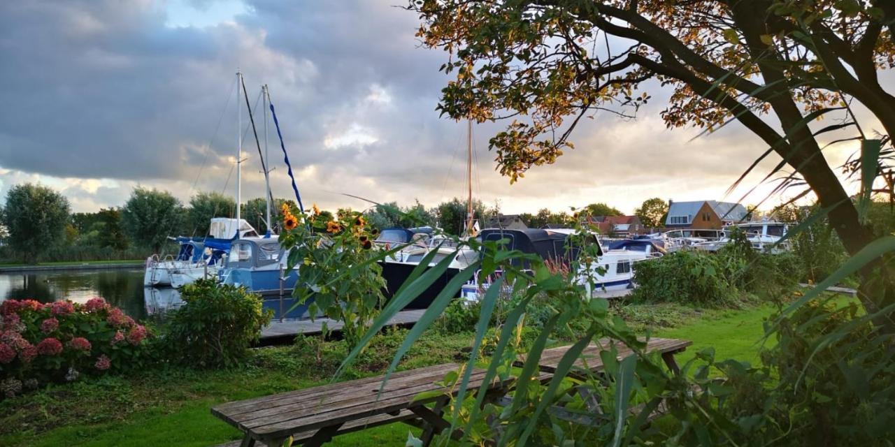 Nederhorst den Berg C'Est La Vie Houseboat酒店 外观 照片