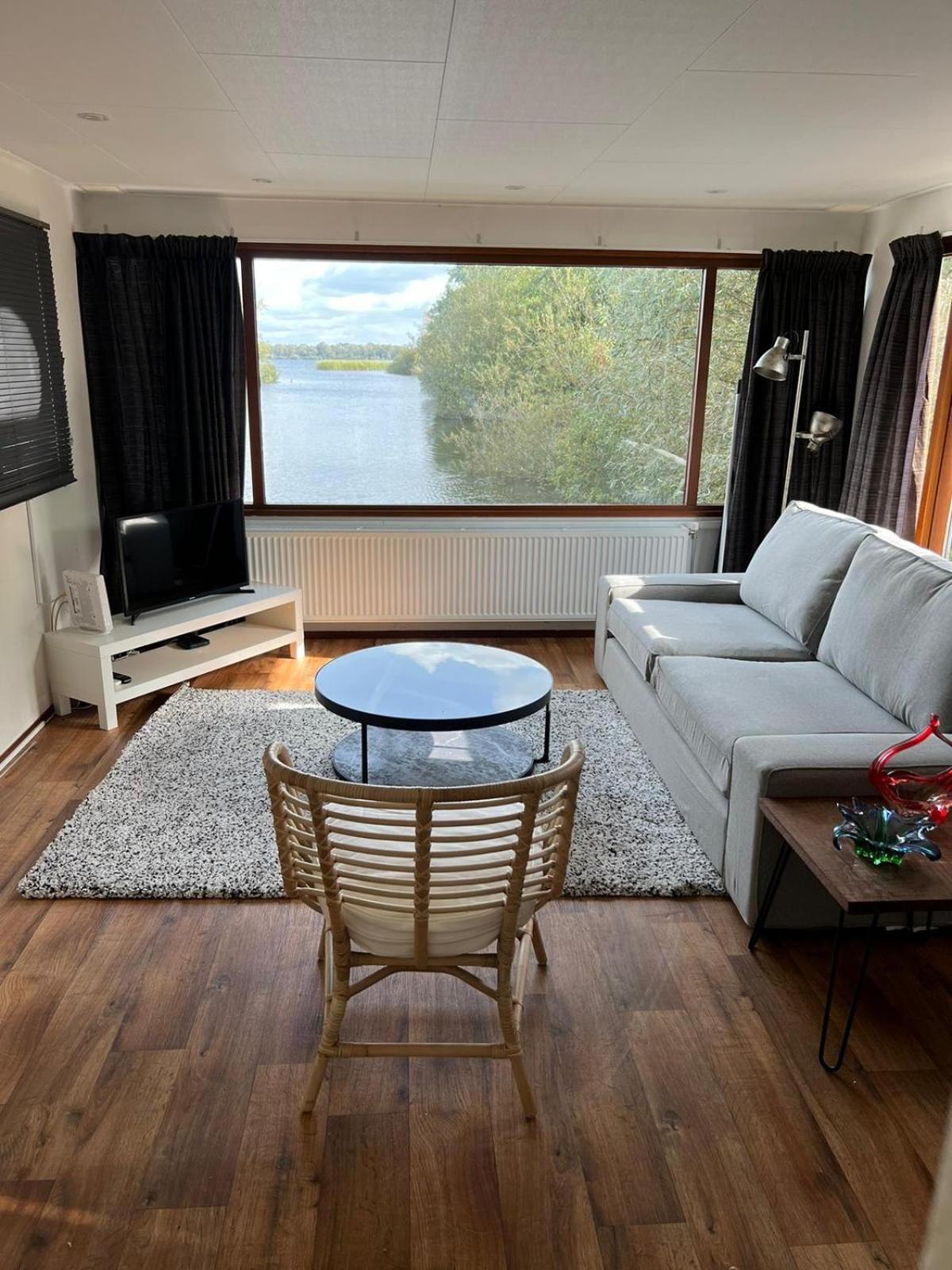 Nederhorst den Berg C'Est La Vie Houseboat酒店 外观 照片